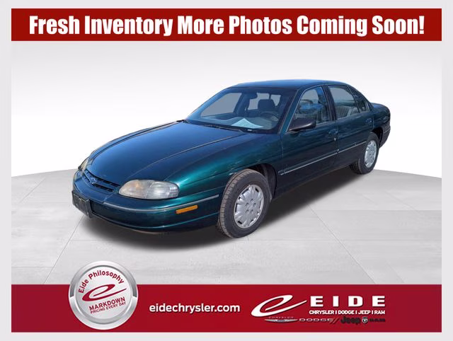 2001 Chevrolet Lumina Base FWD Sedan
