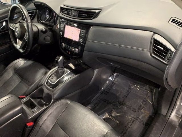 2018 Gun Metallic Nissan Rogue SL AWD SUV
