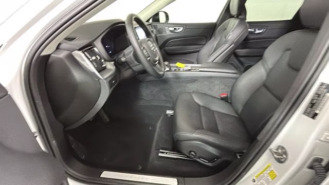 2025 Crystal White Metallic Volvo XC60 B5 Core AWD SUV