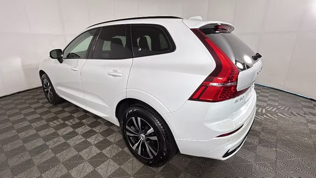 2025 Crystal White Metallic Volvo XC60 B5 Core AWD SUV