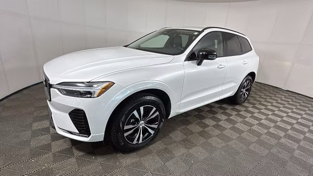 2025 Crystal White Metallic Volvo XC60 B5 Core AWD SUV