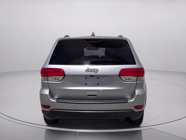 2019 Billet Silver Metallic Clearcoat Jeep Grand Cherokee Laredo E RWD SUV