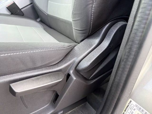 2016 Silver Ford C-Max Hybrid SE FWD Hatchback