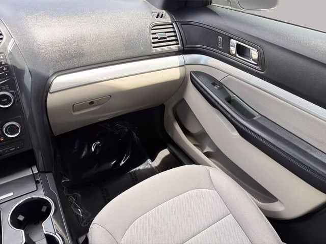 2018 Ingot Silver Ford Explorer Base 4X4 SUV