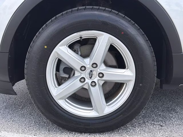 2018 Ingot Silver Ford Explorer Base 4X4 SUV