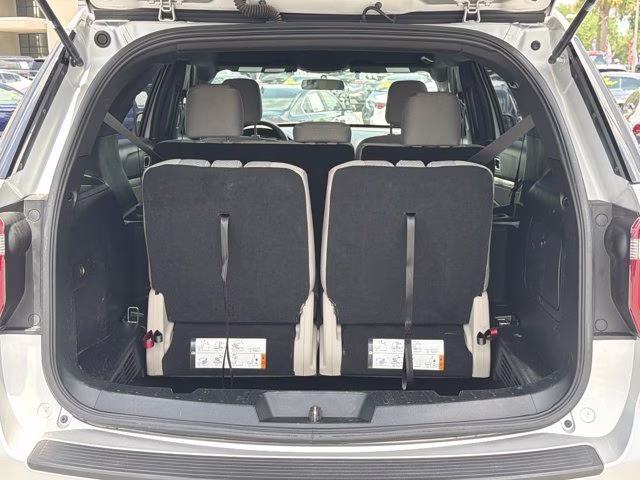 2018 Ingot Silver Ford Explorer Base 4X4 SUV