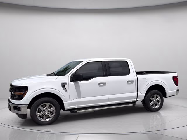2024 Oxford White Ford F-150 XLT RWD Truck