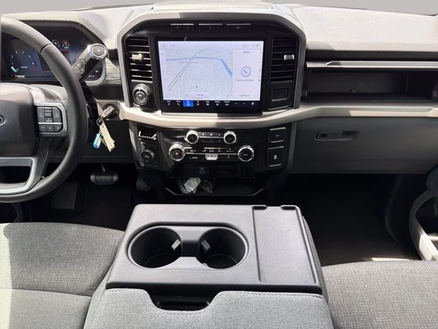 2024 Oxford White Ford F-150 XLT RWD Truck
