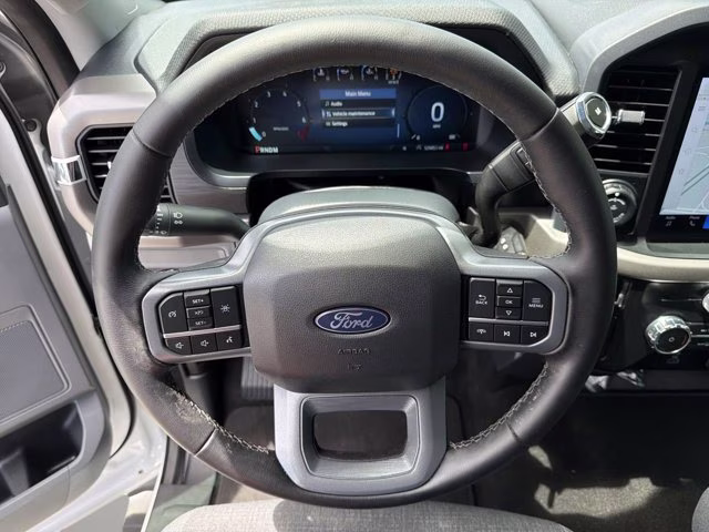 2024 Oxford White Ford F-150 XLT RWD Truck