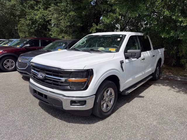 2024 Oxford White Ford F-150 XLT RWD Truck