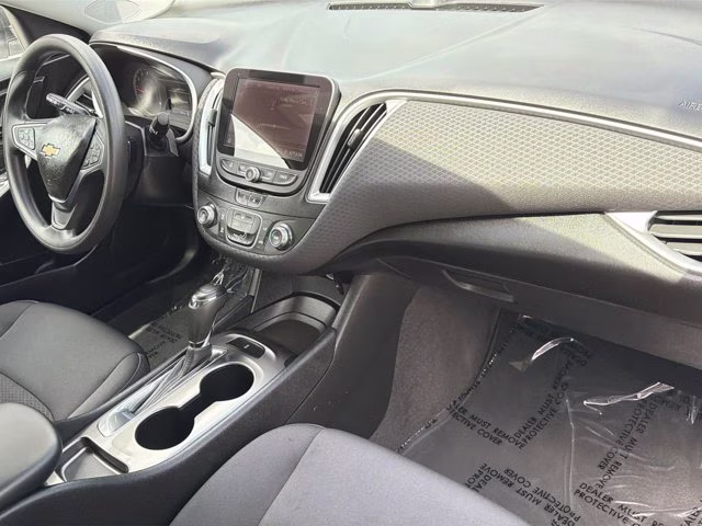 2020 Summit White Chevrolet Malibu LS FWD Sedan