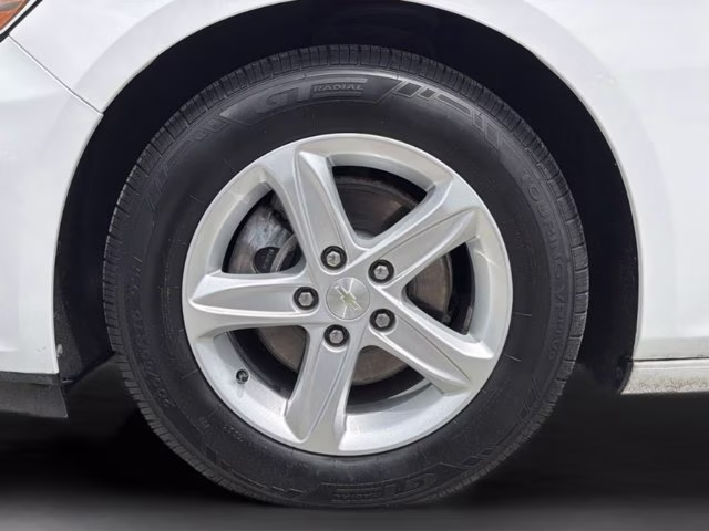 2020 Summit White Chevrolet Malibu LS FWD Sedan