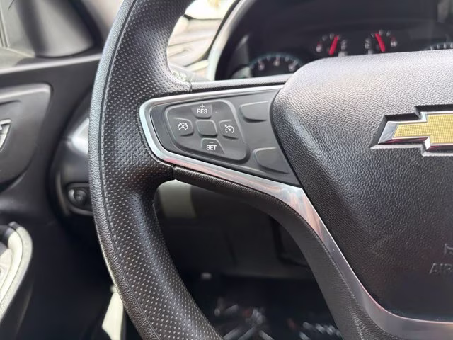2019 Silver Ice Metallic Chevrolet Malibu LS FWD Sedan