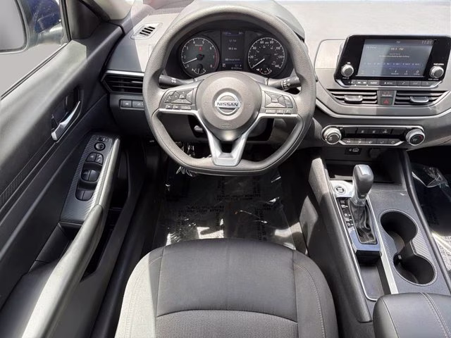 2021 Deep Blue Pearl Nissan Altima 2.5 S FWD Sedan