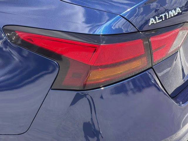 2021 Deep Blue Pearl Nissan Altima 2.5 S FWD Sedan