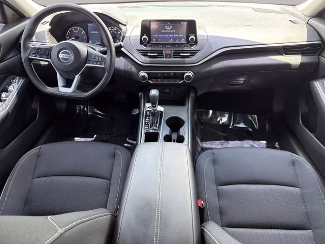 2021 Gun Metallic Nissan Altima 2.5 S FWD Sedan