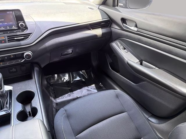 2021 Gun Metallic Nissan Altima 2.5 S FWD Sedan