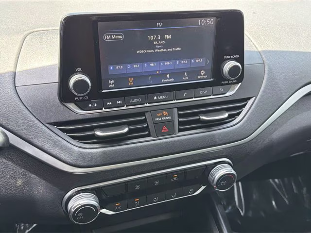 2021 Gun Metallic Nissan Altima 2.5 S FWD Sedan