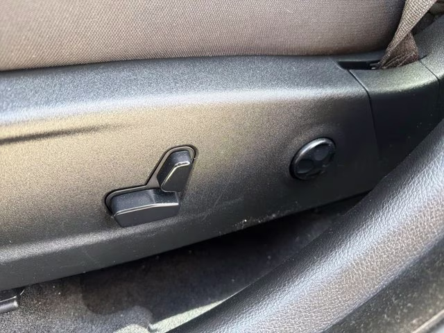 2020 Granite Pearlcoat Dodge Charger SXT RWD Sedan