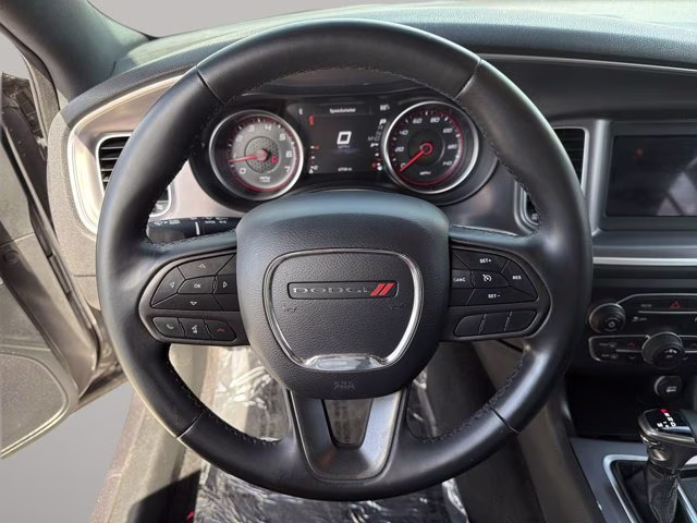 2020 Granite Pearlcoat Dodge Charger SXT RWD Sedan