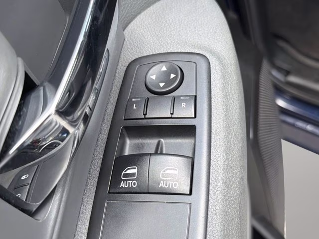 2018 True Blue Pearlcoat Ram 1500 Express RWD Truck