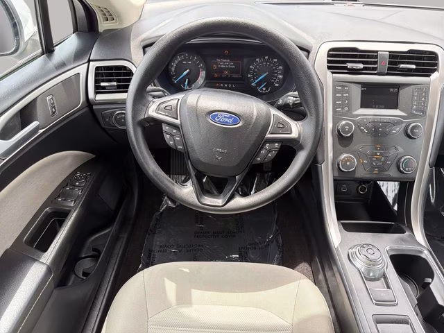 2019 Oxford White Ford Fusion S FWD Sedan