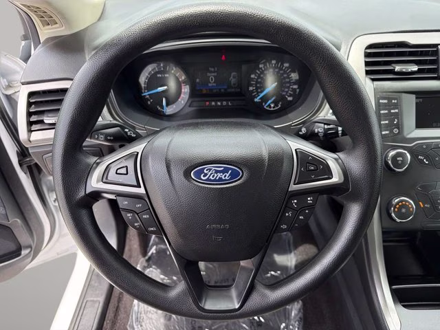 2019 Oxford White Ford Fusion S FWD Sedan