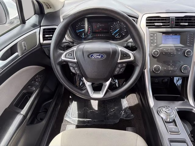 2020 Oxford White Ford Fusion S FWD Sedan