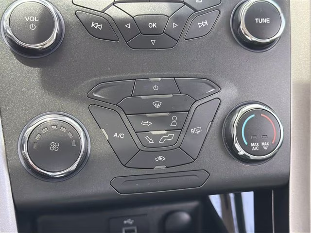 2020 Oxford White Ford Fusion S FWD Sedan