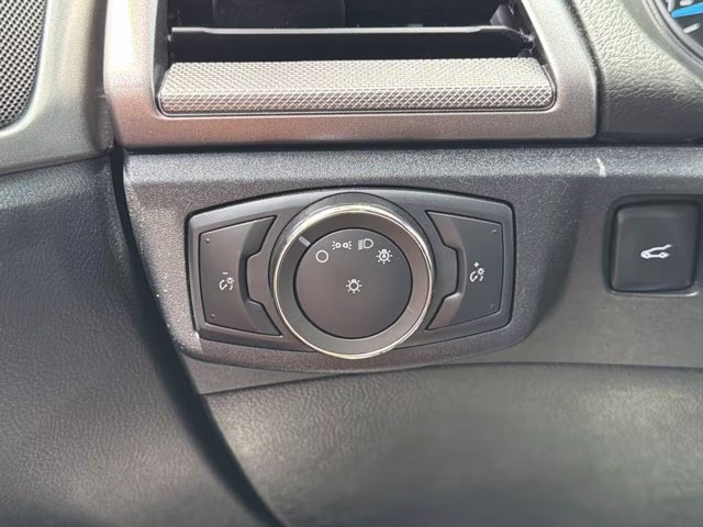2020 Oxford White Ford Fusion S FWD Sedan
