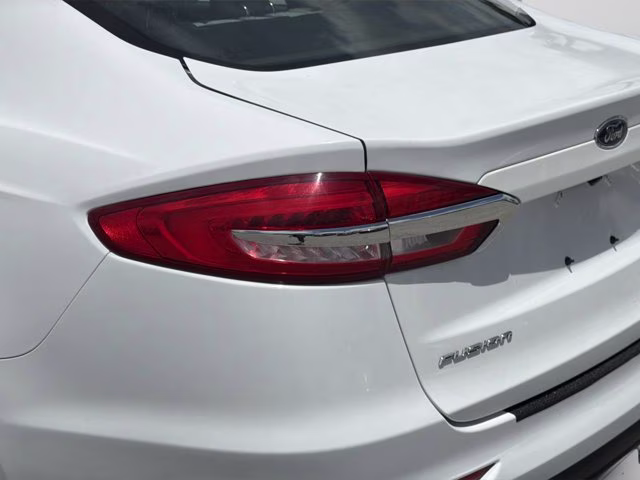 2020 Oxford White Ford Fusion S FWD Sedan