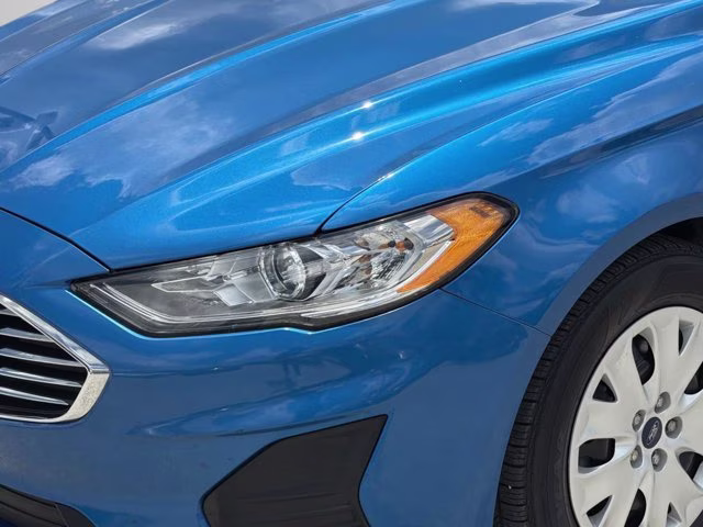 2019 Blue Metallic Ford Fusion S FWD Sedan