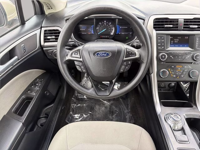 2017 White Gold Ford Fusion S FWD Sedan