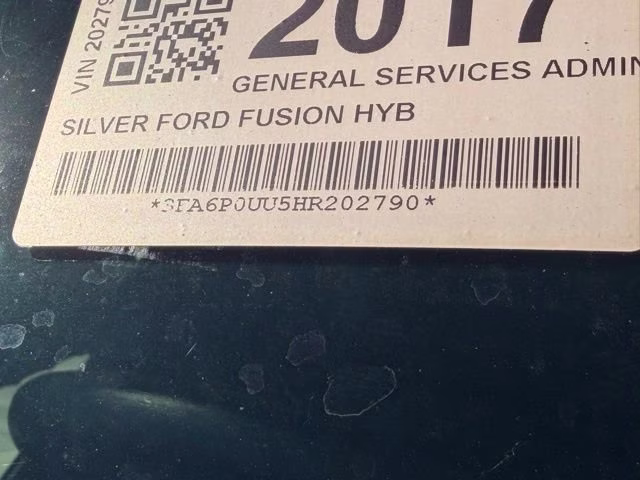 2017 Silver Ford Fusion S FWD Sedan
