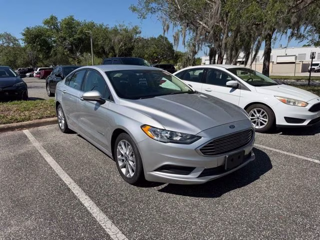 2017 Silver Ford Fusion S FWD Sedan