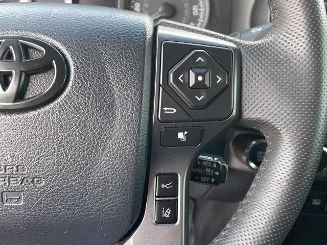 2020 Silver Sky Metallic Toyota Tacoma 4WD TRD Off-Road 4X4 Truck