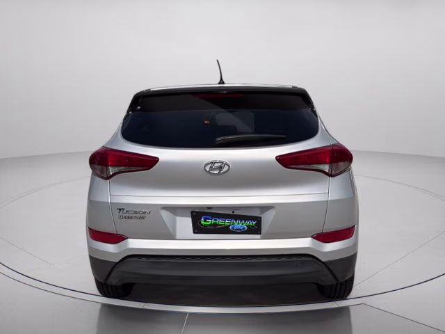 2018 Molten Silver Hyundai Tucson SE FWD SUV