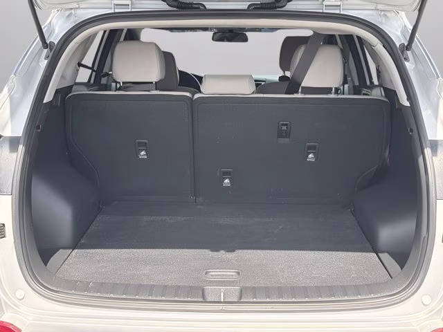 2018 Molten Silver Hyundai Tucson SE FWD SUV