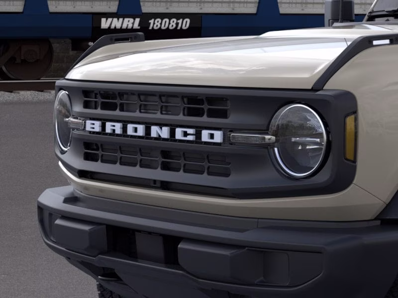 2026 Desert Sand Ford Bronco Big Bend 4X4 SUV
