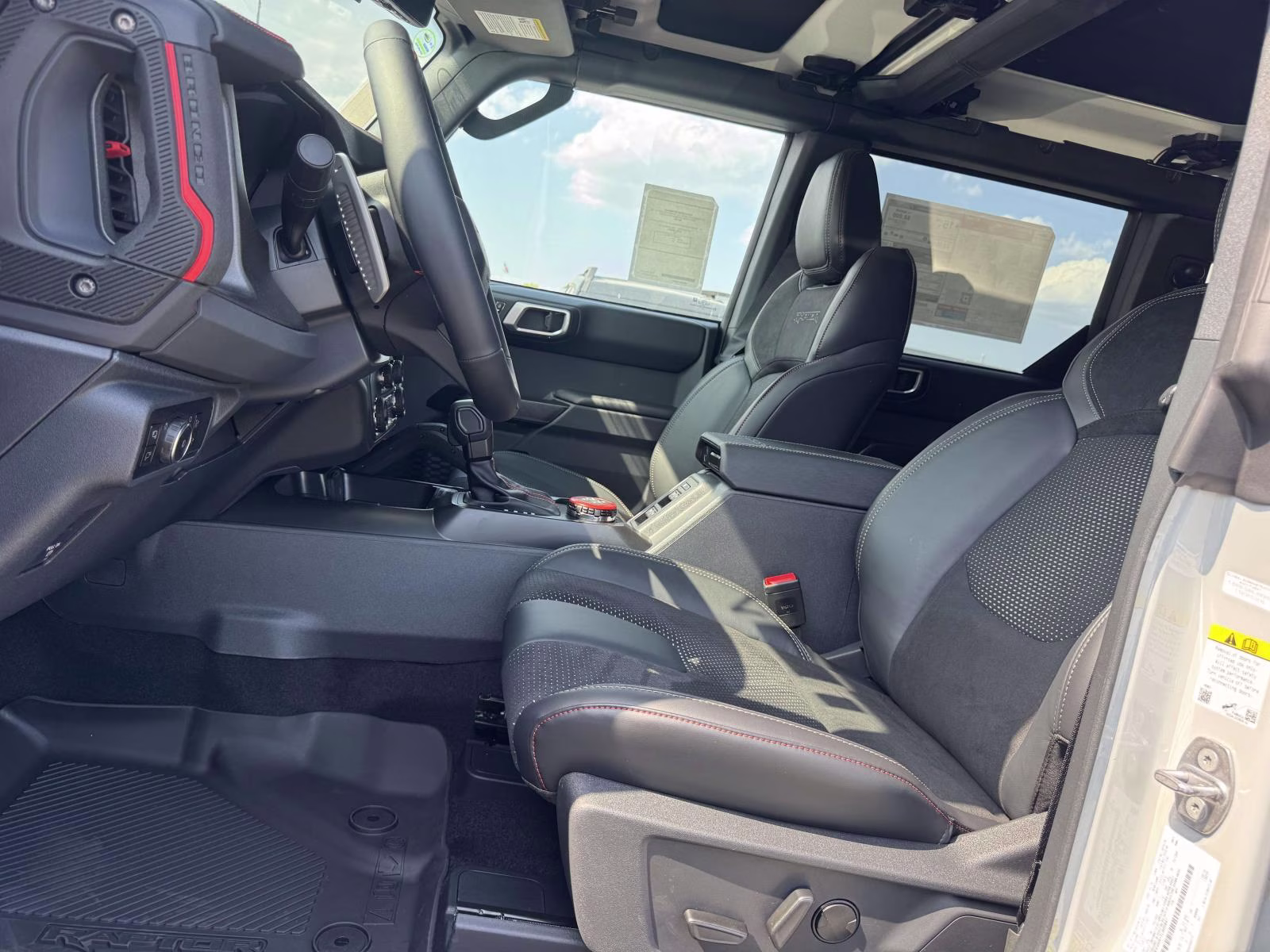 2026 Avalanche Gray Ford Bronco Raptor 4 Door Advanced 4x4 4X4 SUV