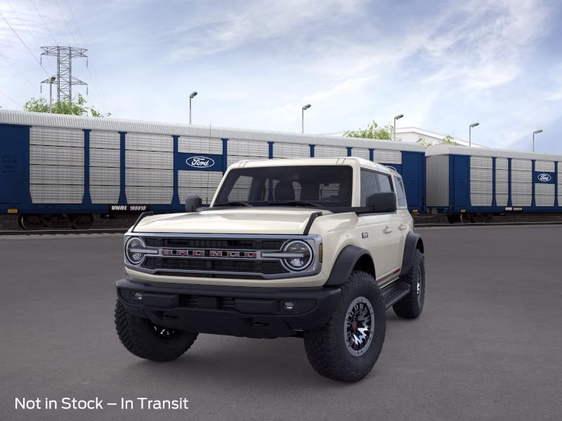 2026 Wimbledon White Ford Bronco Outer Banks 4X4 SUV