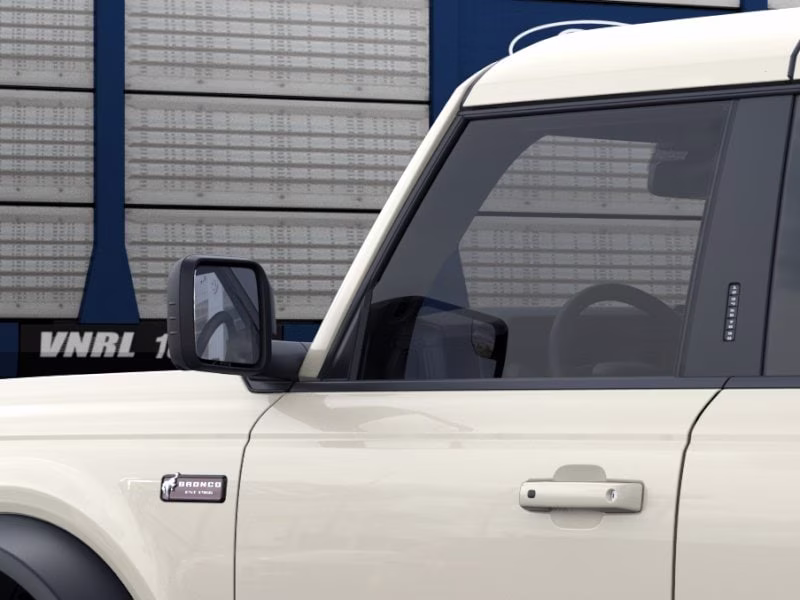 2026 Wimbledon White Ford Bronco Outer Banks 4X4 SUV