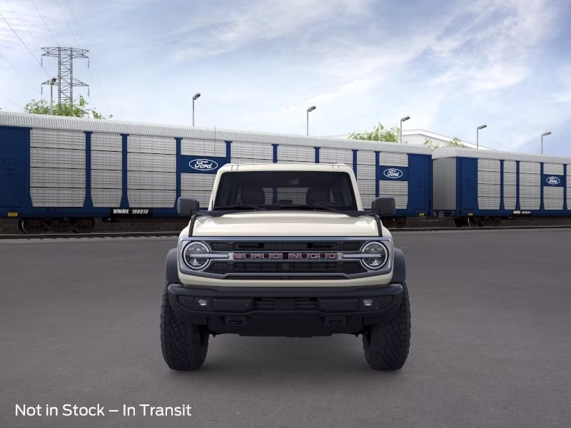 2026 Wimbledon White Ford Bronco Outer Banks 4X4 SUV