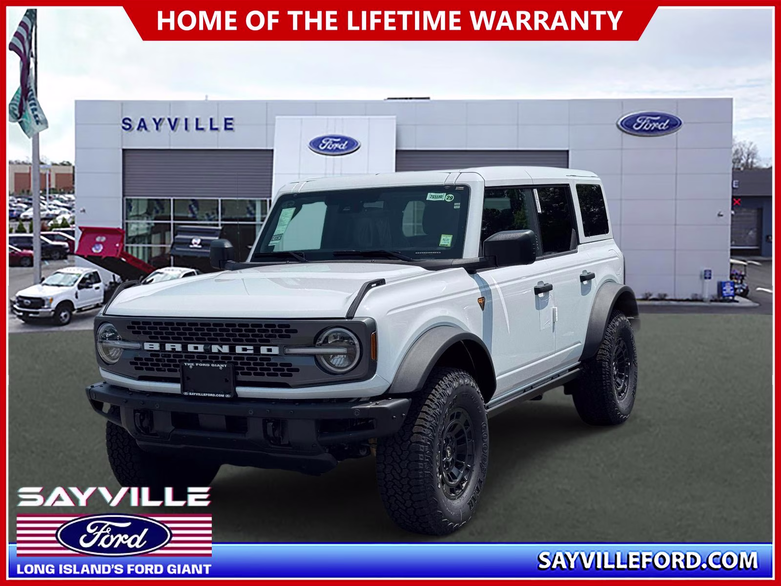 2026 Oxford White Ford Bronco Badlands 4X4 SUV