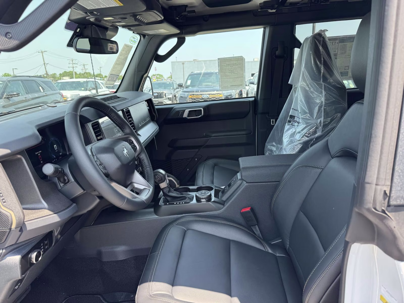 2026 Oxford White Ford Bronco Badlands 4 Door Advanced 4x4 4X4 SUV
