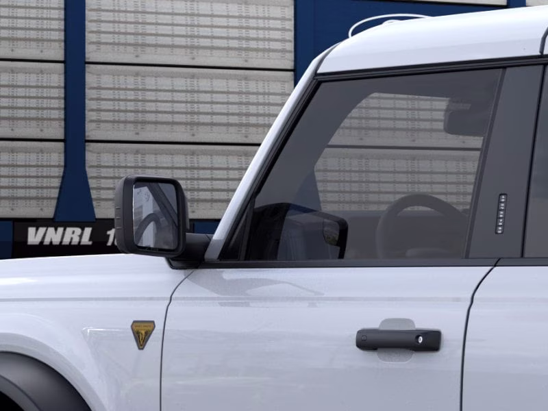 2026 Oxford White Ford Bronco Badlands 4X4 SUV