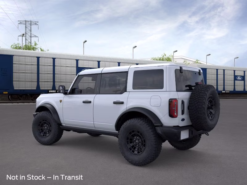 2026 Oxford White Ford Bronco Badlands 4X4 SUV