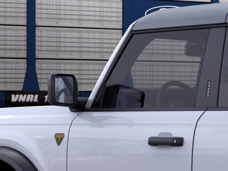 2026 Oxford White Ford Bronco Badlands 4X4 SUV