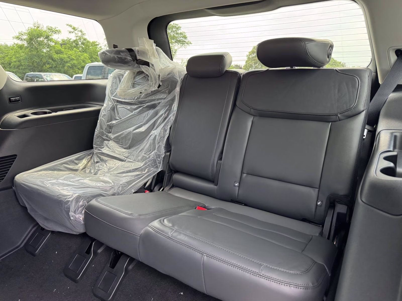 2026 Star White Metallic Tri-Coat Ford Expedition Active 4x4 4X4 SUV