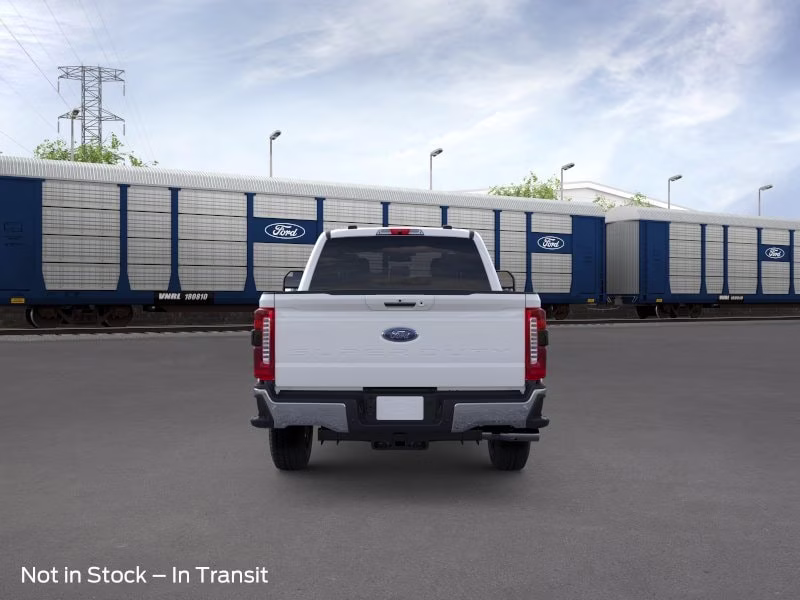 2026 Oxford White Ford Super Duty F-250 SRW Lariat 4X4 Truck